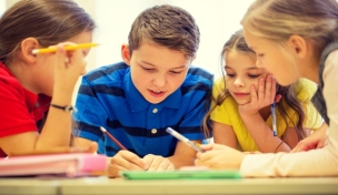 Дошкільний розвиток: вчимо дитину писати. Коли треба вчити дітей писати?